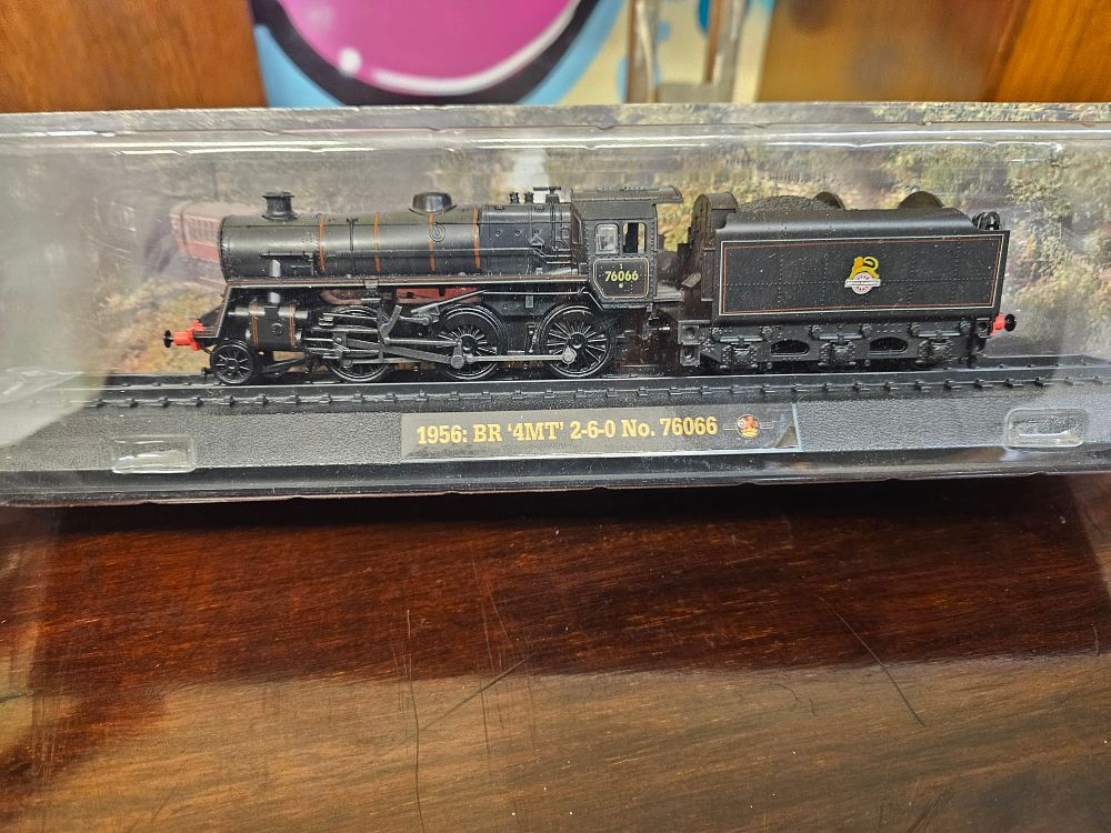 Lot 159 – Atlas Editions Great British Locomotives 1:76 Scale Static Model BR Standard Class 4MT 2-6-0 No. 76066