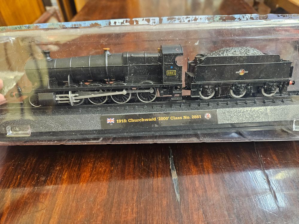 Lot 179 – Amer Collection Great British Locomotives 1/76 Scale Churchward 2800 Class No. 2861