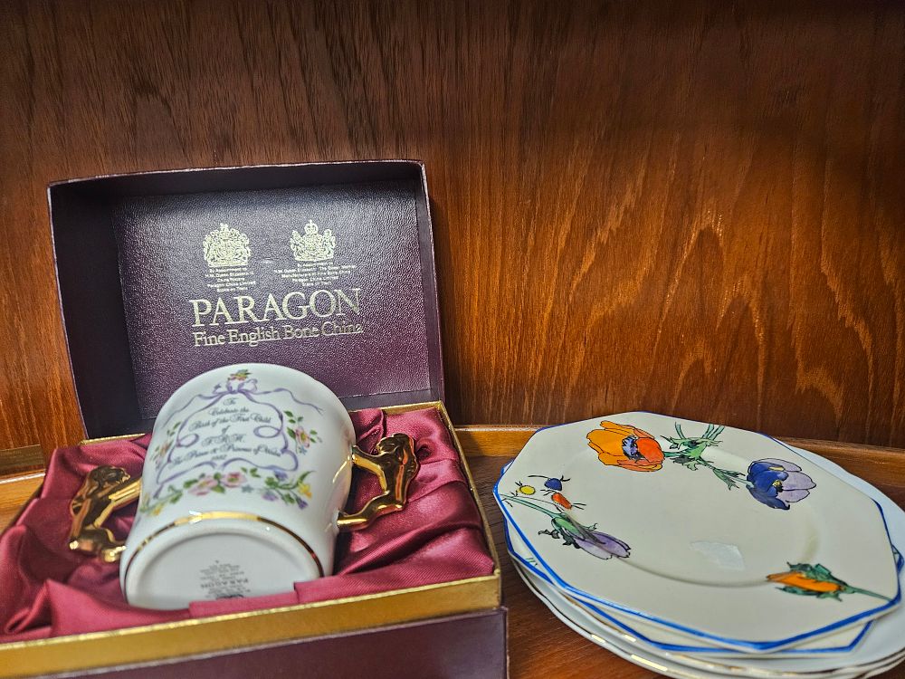 Lot 199 – A Paragon Commemorative Bone China Loving Cup and a Collection of Octagonal Floral Dessert Plates