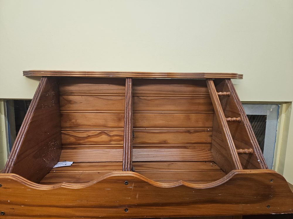 Lot 219 – Vintage Colonial Style Stained Pine Desk Organiser or Countertop Rack