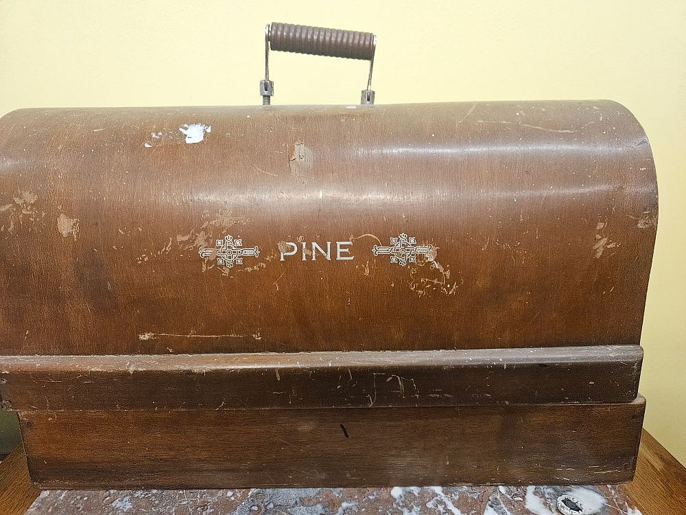 Lot 222 – A Vintage Pine Bentwood Sewing Machine Carrying Case