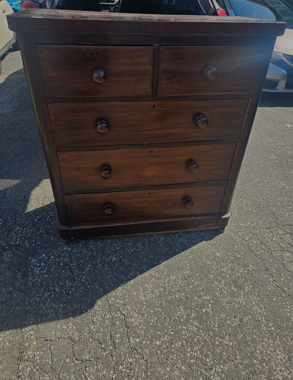 Lot 237 – A Victorian Mahogany Two over Three Chest of Drawers