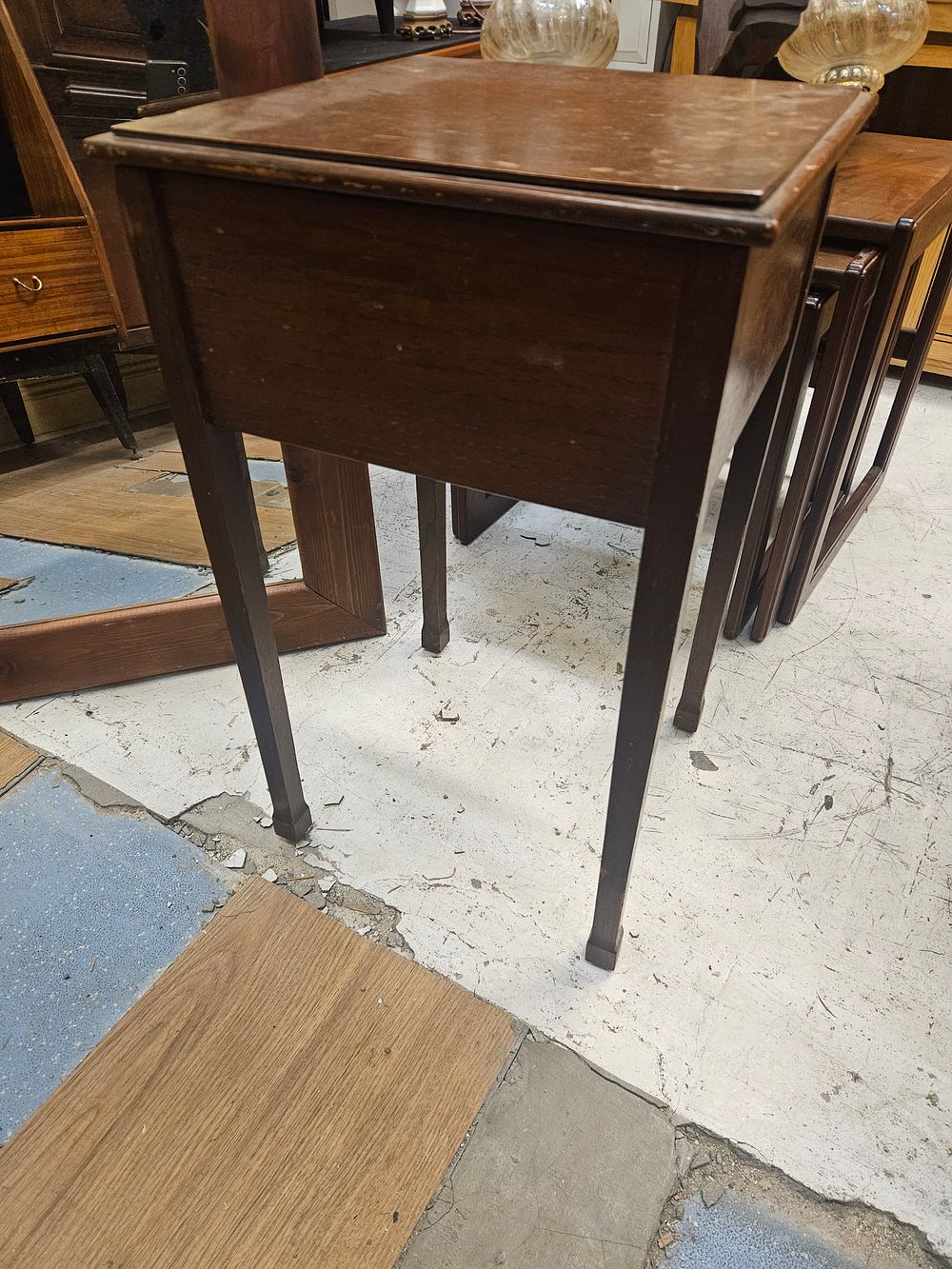 Lot 275 – A Trio of Mid-20th Century Wooden Nesting Side Tables