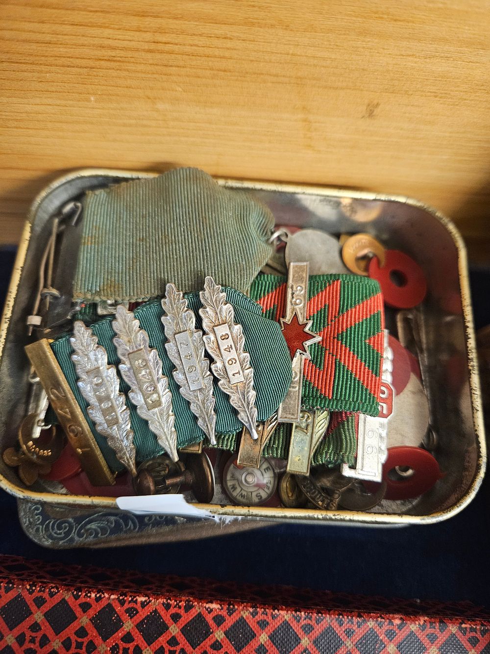 Lot 331 – A Collection of Mid-20th Century British Scout Association Service Awards and Insignia
