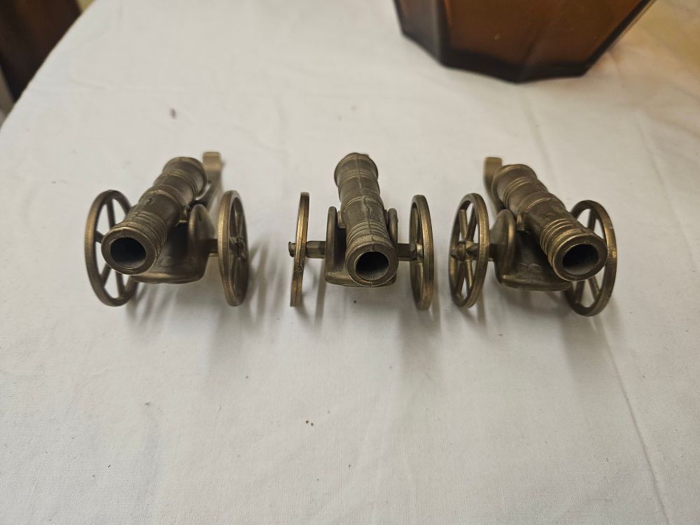 Lot 158 – A Trio of Decorative Cast Brass Miniature Field Cannons