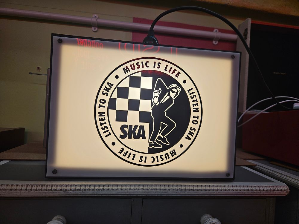 Lot 181 – A modern illuminated Ska music lightbox sign