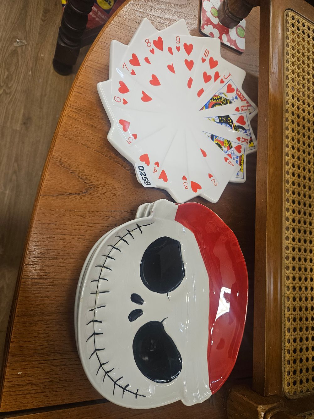 Lot 259 – A Collection of Novelty Ceramic Plates Including a Fanned Playing Card Plate and Jack Skellington Character Plates