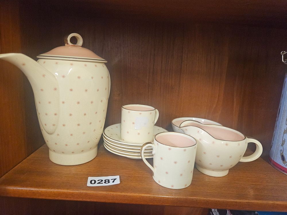 Lot 287 – A Set of Mid-Century Ceramic Tableware Susie Cooper