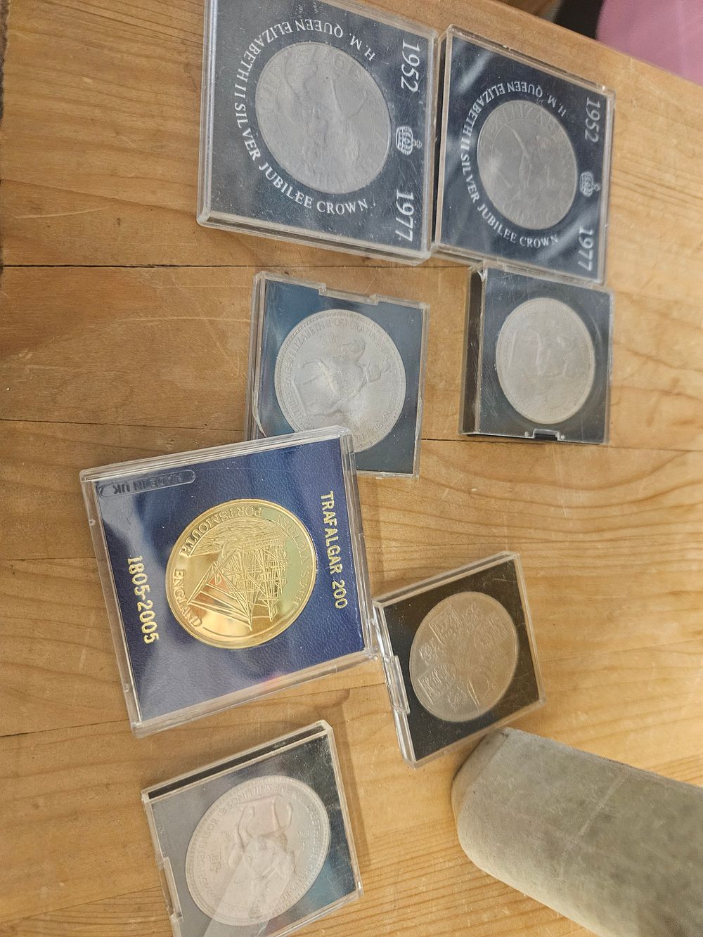 Lot 340 – A Group of UK Commemorative Crowns and Medals