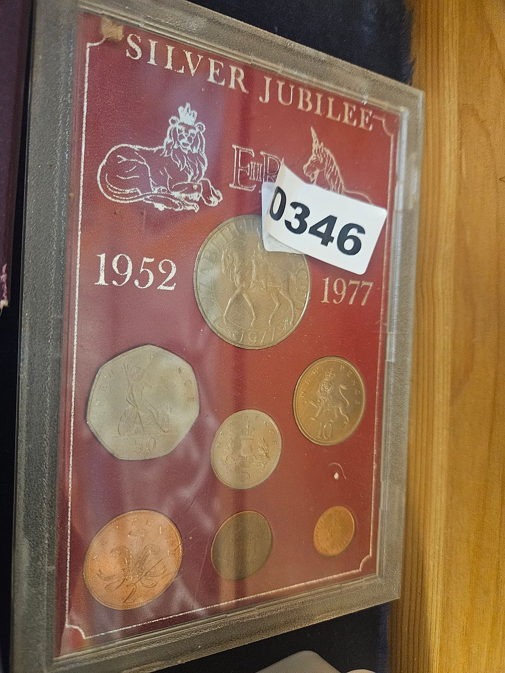 Lot 346 – UK 1977 Silver Jubilee Commemorative Decimal Coin Set