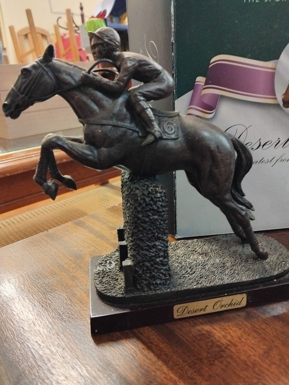 Lot 152 – A Sport of Kings Series Commemorative Figurine of Desert Orchid