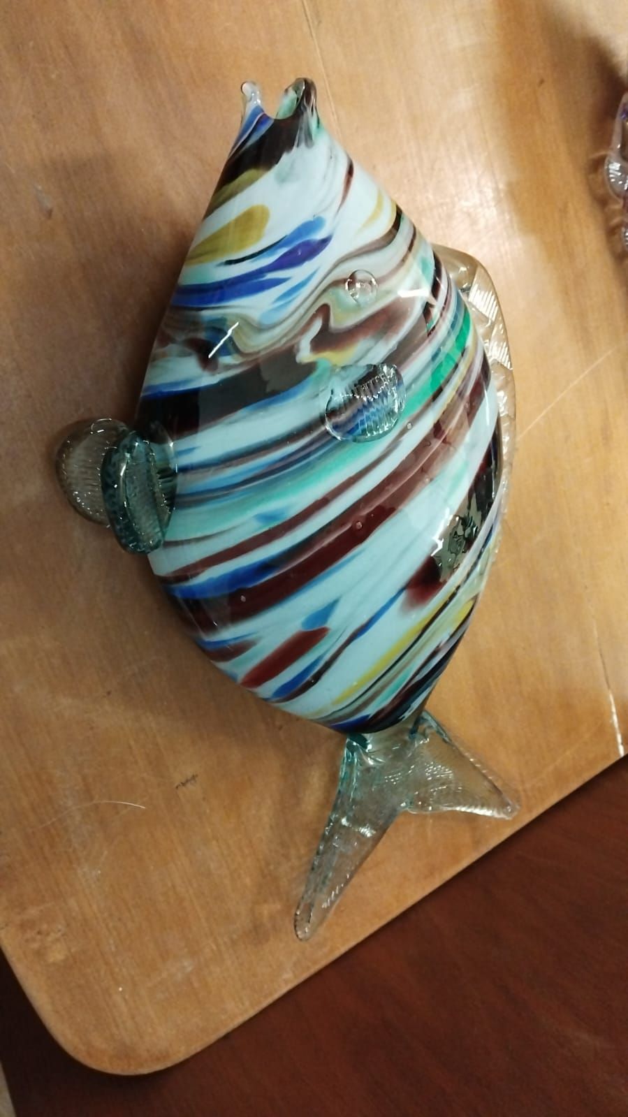 Lot 170 – A Mid-Century Multicoloured Art Glass Fish Figurine in the Murano Style