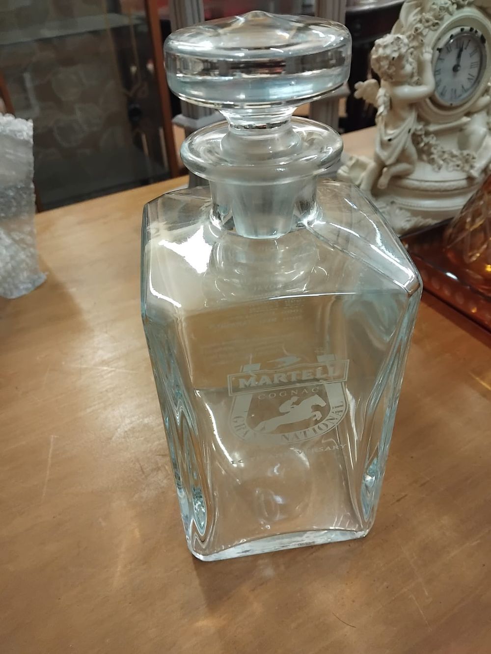 Lot 199 – A Martell Cognac Grand National 10th Anniversary Commemorative Glass Decanter