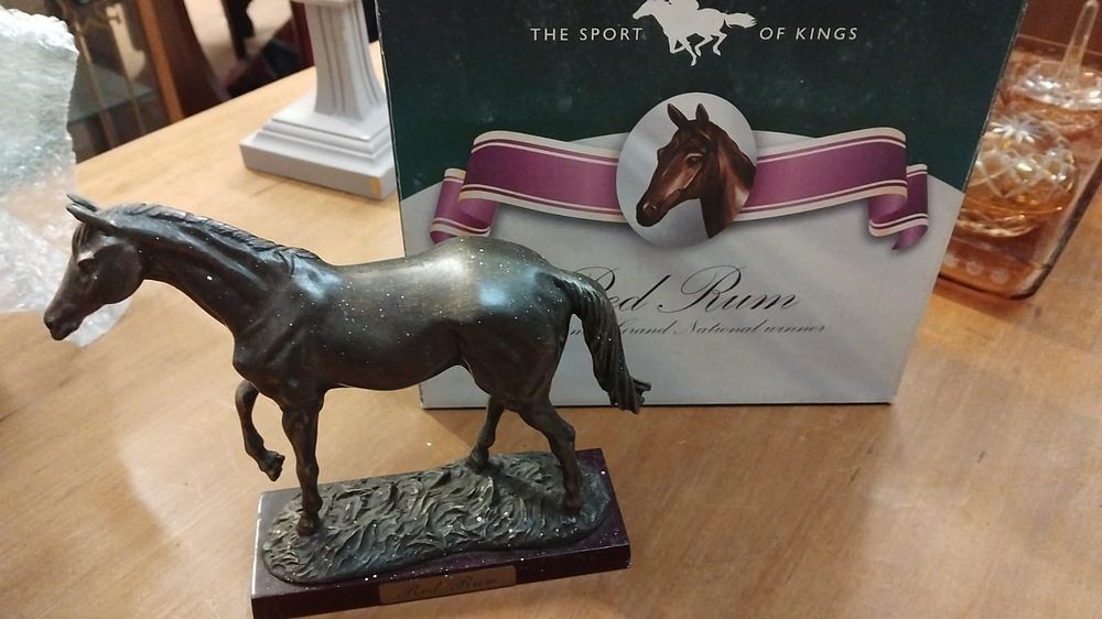 Lot 200 – A The Sport of Kings Red Rum Collectible Horse Figurine and Original Box