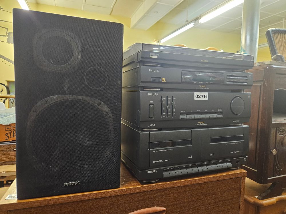 Lot 276 – A Philips 9410 Series Midi Hi-Fi System and Single Loudspeaker