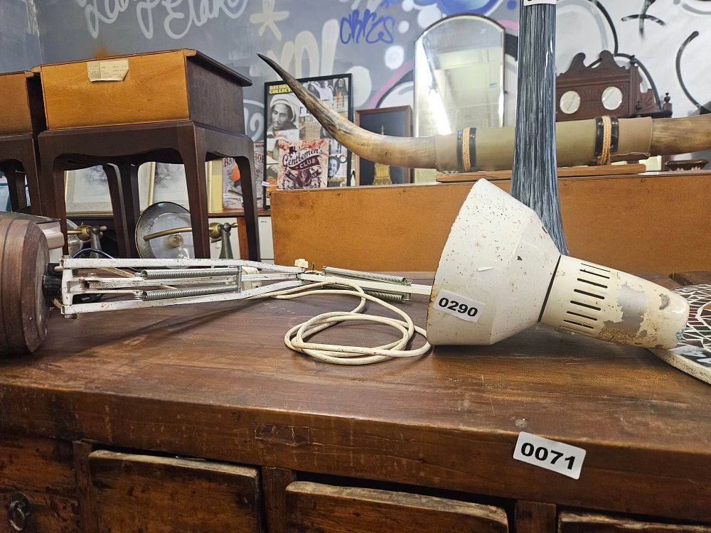 Lot 290 – Vintage White Articulated Industrial Style Desk Lamp