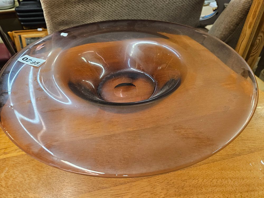Lot 295 – Mid-century Amethyst Glass Console Bowl Attributed to Blenko