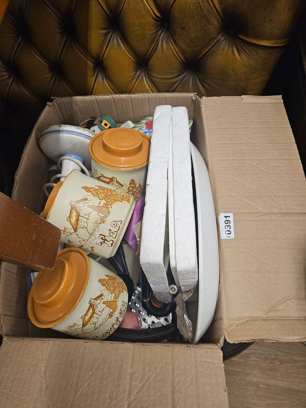 Lot 391 – An Assortment of Ceramic Storage Canisters and Kitchenalia