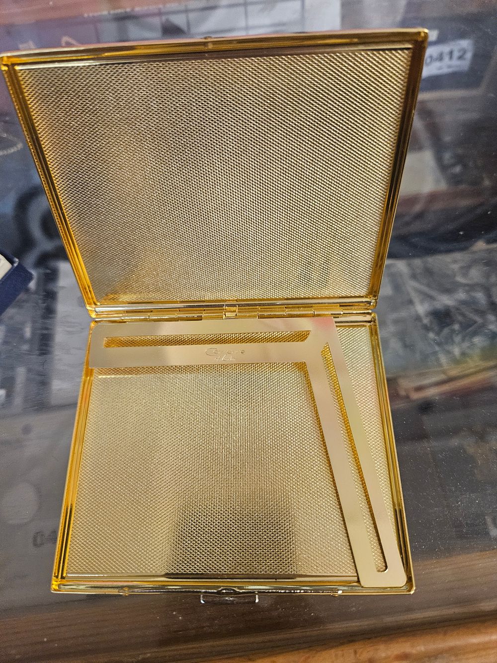 Lot 402 – Vintage Colibri of London Bi-Metal Cigarette Case with Original Presentation Box