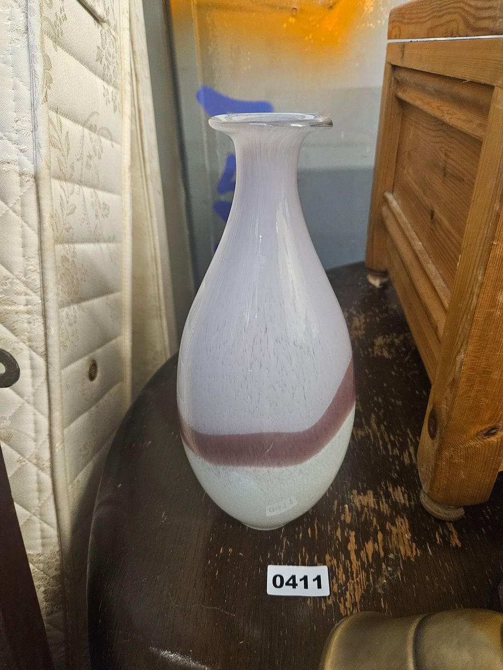 Lot 411 – A mid-century style hand-blown art glass vase with an amethyst band