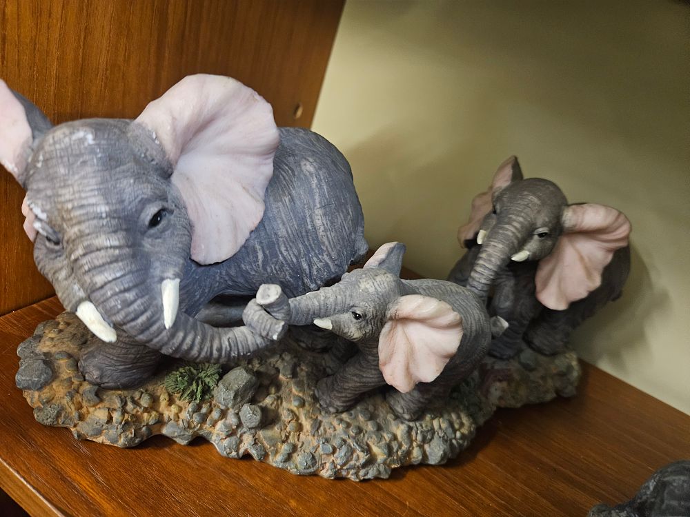 Lot 211 – A Painted Resin Elephant Family Figurine Group Attributed to Country Artists Tuskers