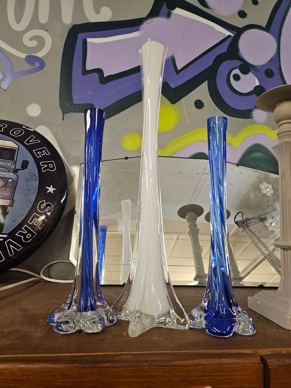 Lot 240 – A Trio of Mid-Century Modern Swung Art Glass Bud Vases