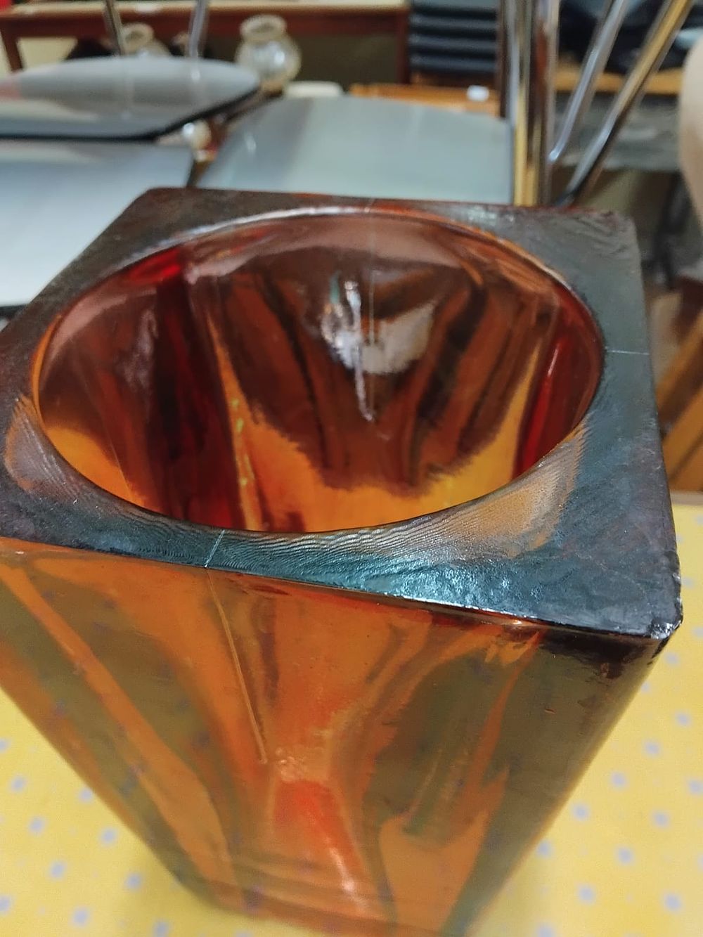 Lot 251 – A Mid-Century Modern Brutalist Ruby and Amber Art Glass Vase