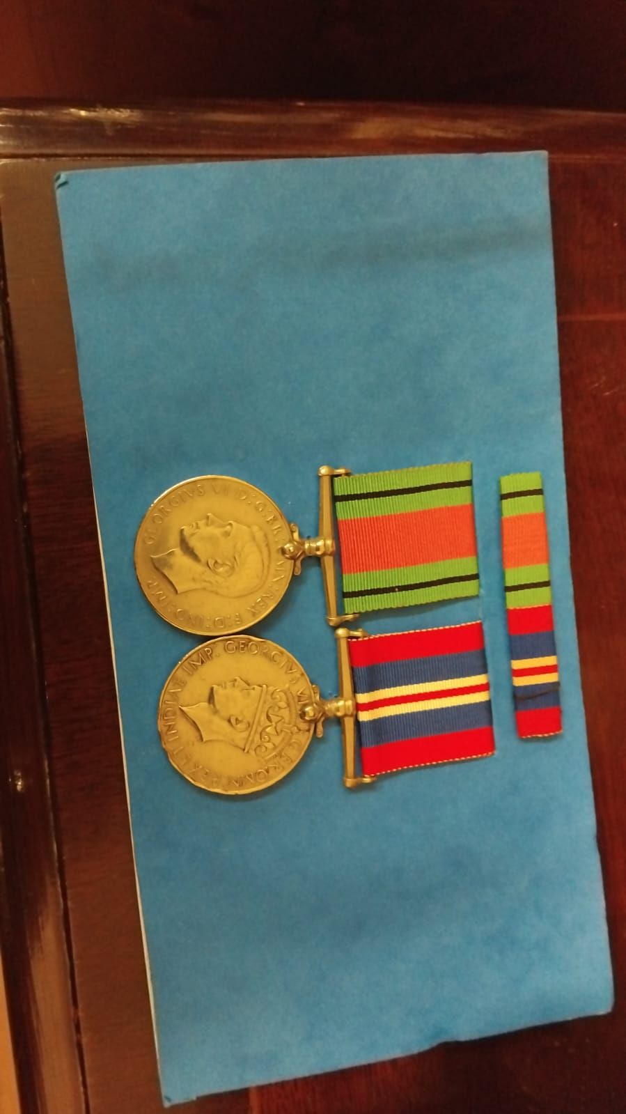 Lot 317 – A Pair of British World War II Campaign Medals with Accompanying Ribbon Bar