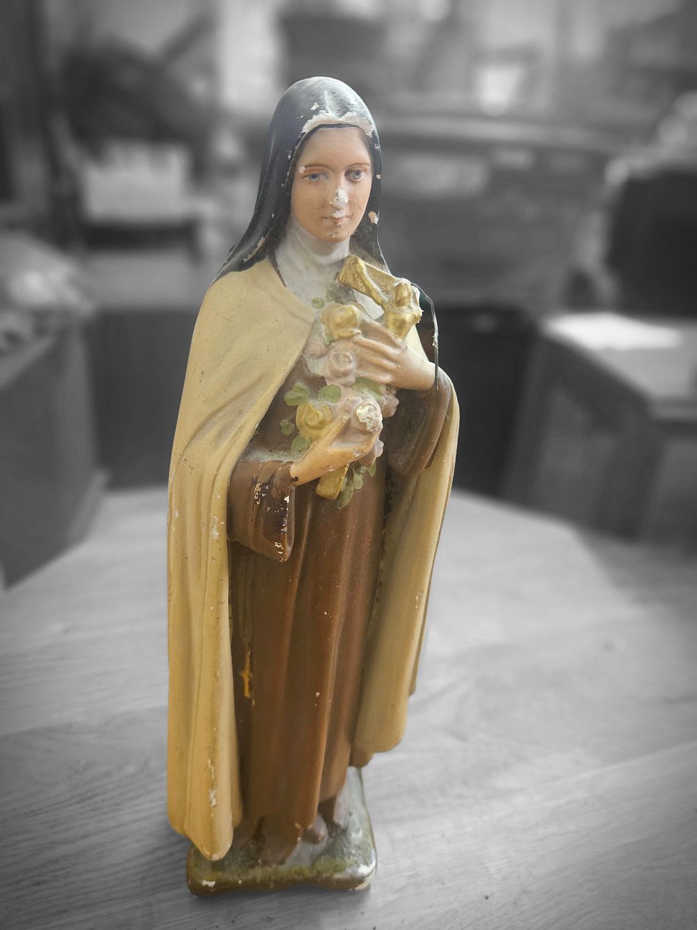 Lot 167 – A vintage painted chalkware religious figurine of Saint Thérèse of Lisieux
