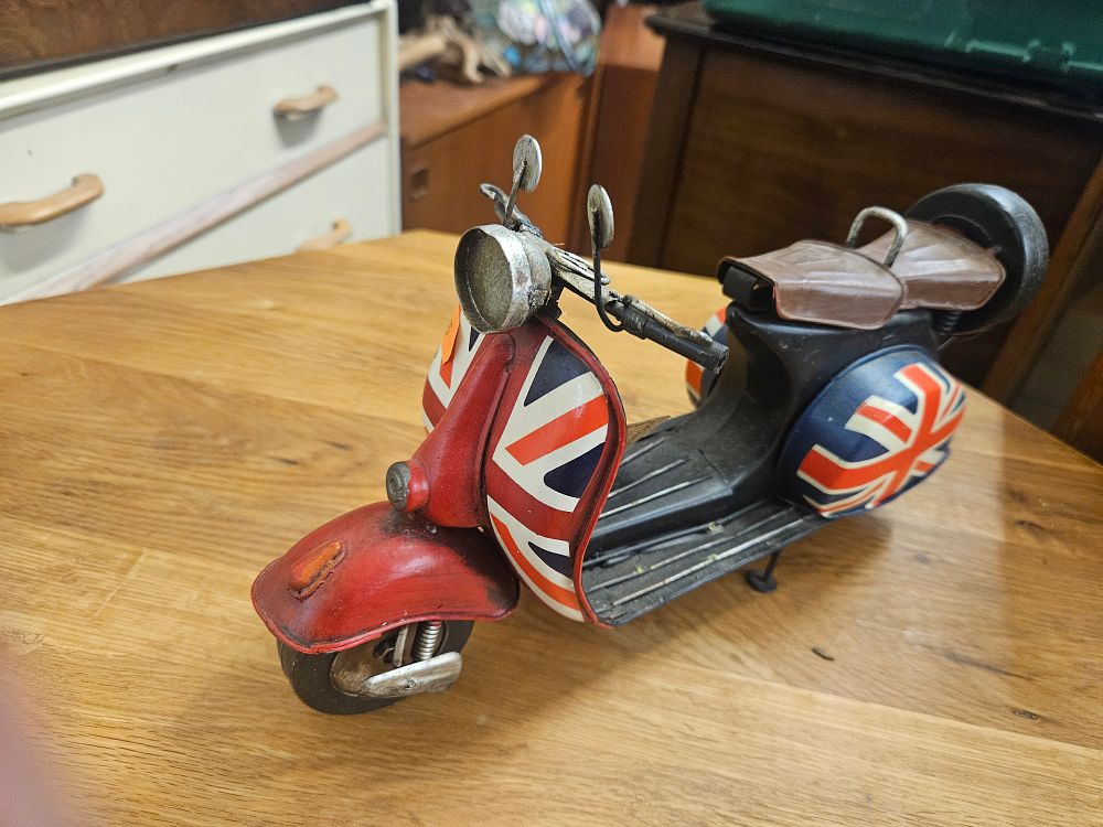 Lot 196 – Large Decorative Mod Style Scooter Attributed to Lesser and Pavey