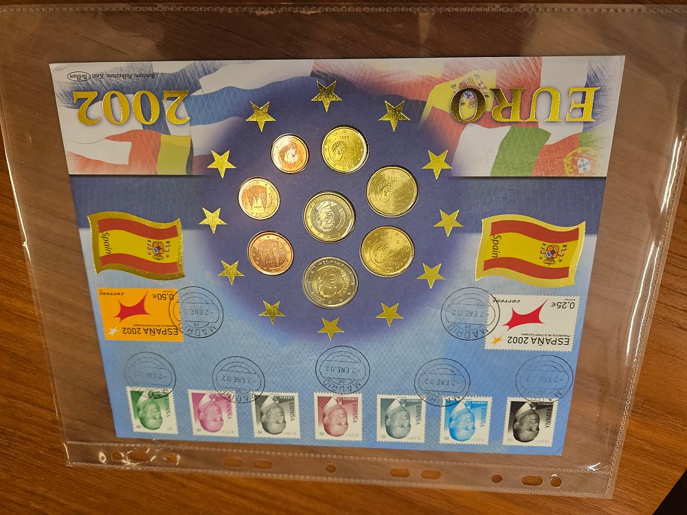 Lot 240 – Spain Benham Philatelic-Numismatic Presentation Card with 2002 Euro Coin Set and Stamps