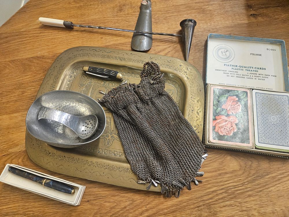 Lot 287 – A Collection of Antique and Vintage Items Including a Metal Mesh Purse, Embossed Brass Tray, and Boxed Piatnik Playing Cards