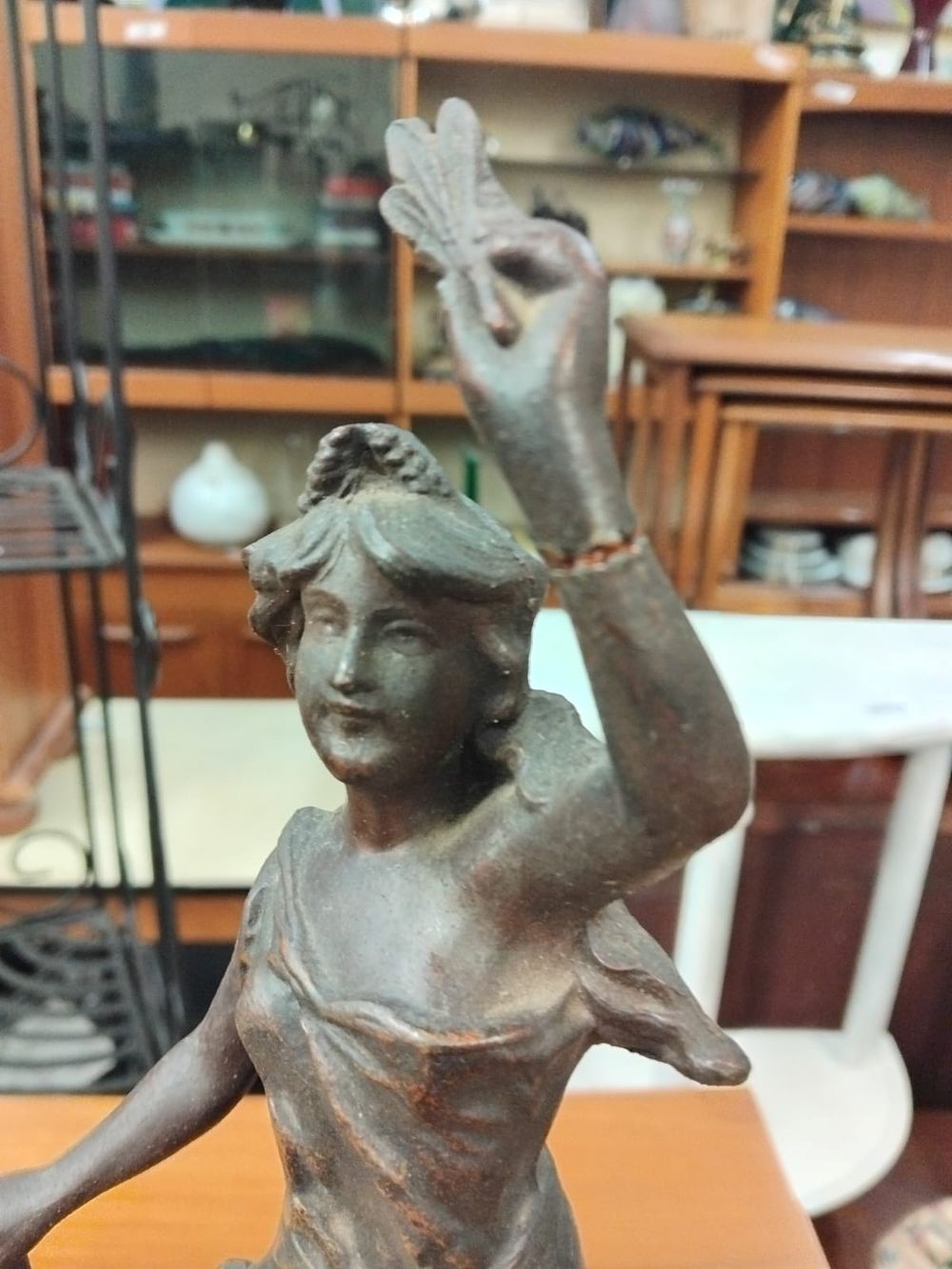 Lot 167 – A Pair of French Late 19th Century Spelter Allegorical Figures 1af