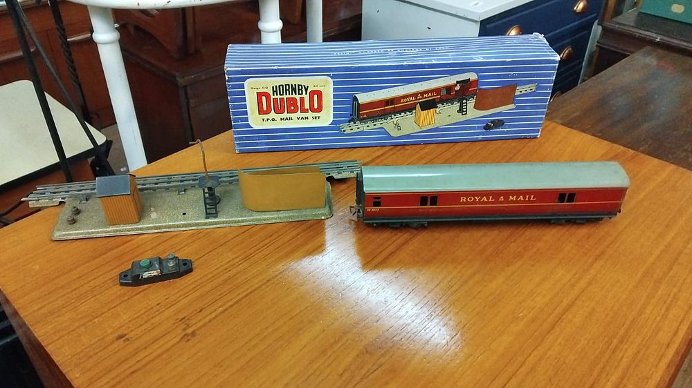 Lot 171 – Three Model Railway Items including a Hornby Dublo T.P.O. Mail Van Set and Two Display Locomotives