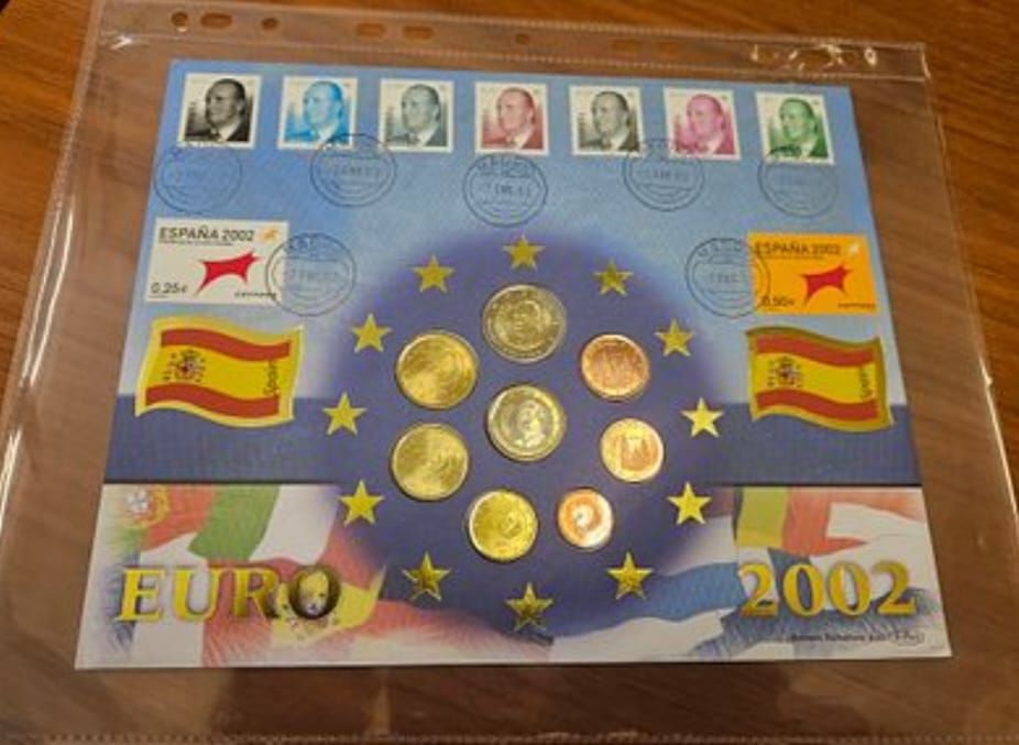 Lot 195 – ES 2002 Euro Coin and Philatelic Commemorative Set