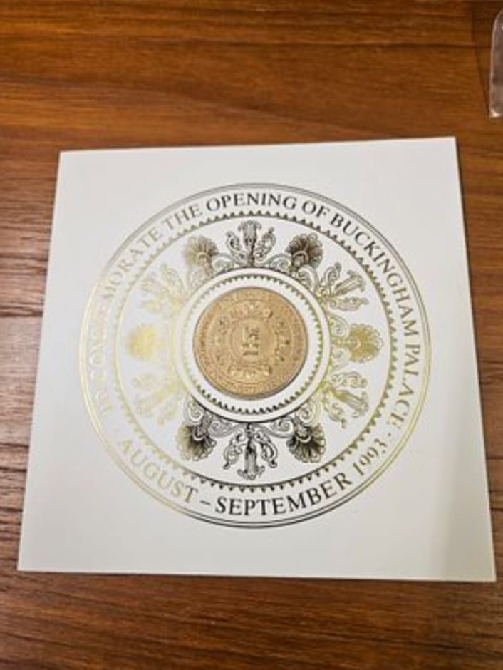 Lot 223 – UK 1993 Buckingham Palace Opening Medallion, Gilt Base Metal