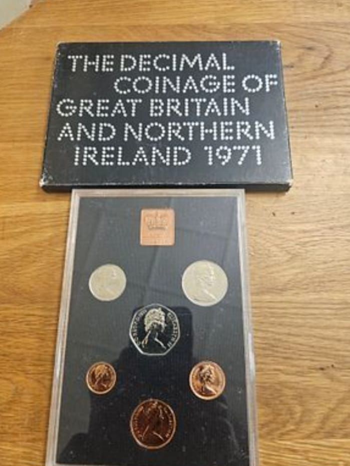 Lot 226 – UK 1971 Decimal Coin Set, Cupro-Nickel and Bronze