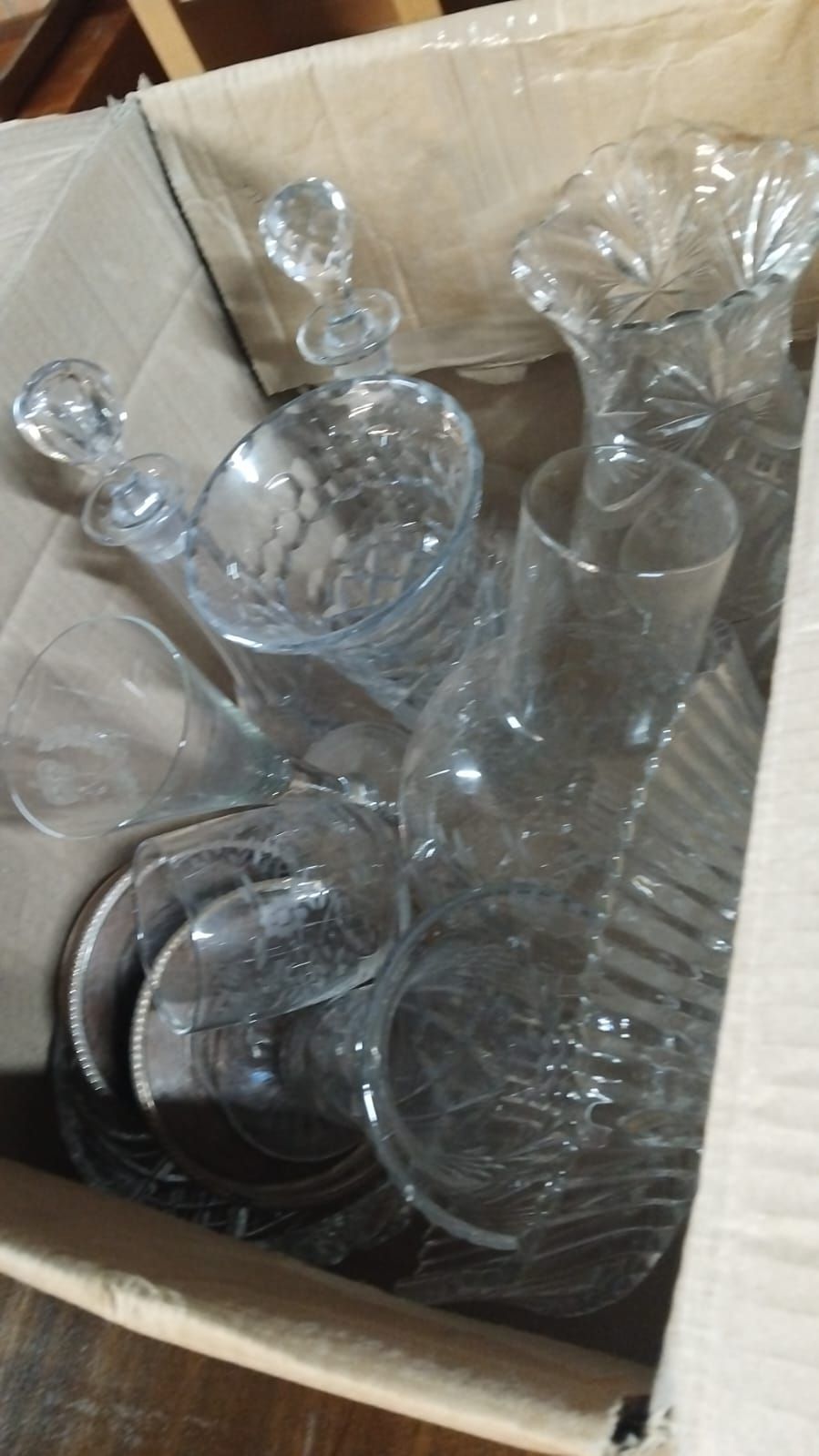 Lot 199 – A Collection of Cut Glass and Crystal Tableware