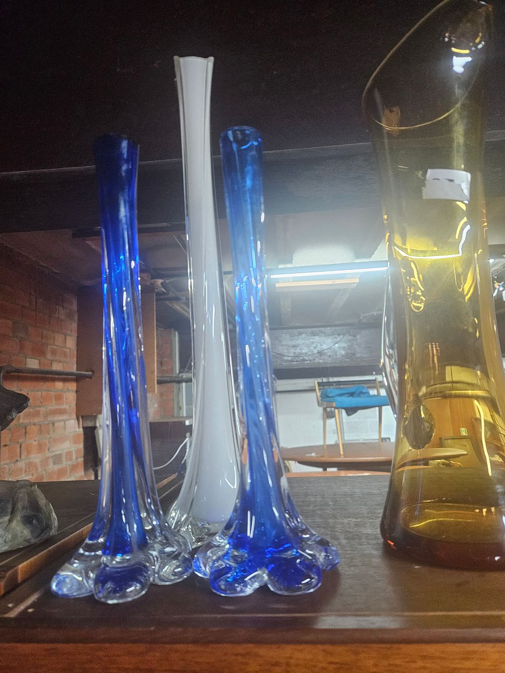 Lot 249 – A Collection of Mid-Century Modern Art Glass Vases