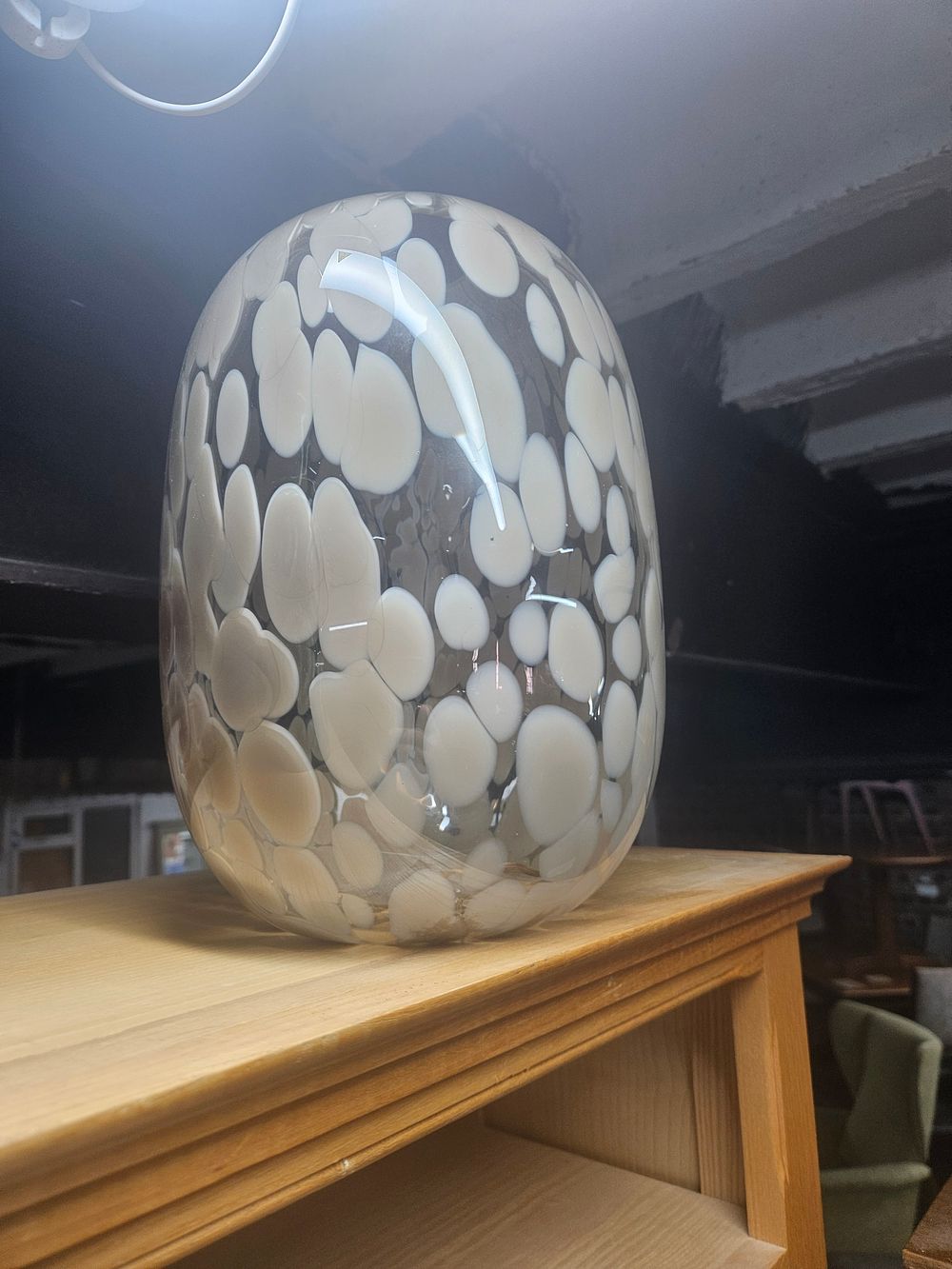 Lot 265 – A contemporary spotted art glass pebble-form vessel