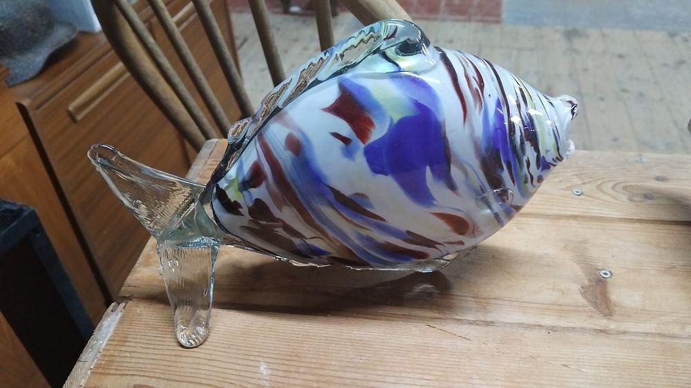 Lot 278 – A Large Vintage Murano Style Art Glass Fish Figurine