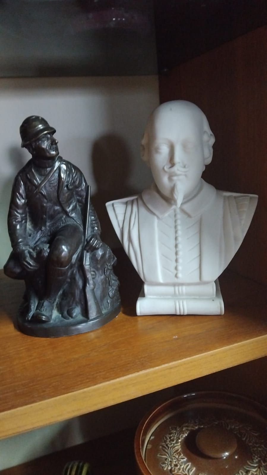 Lot 290 – Two Decorative Sculptures comprising a Cast Metal Hunter and a White Parian-Style Bust of William Shakespeare