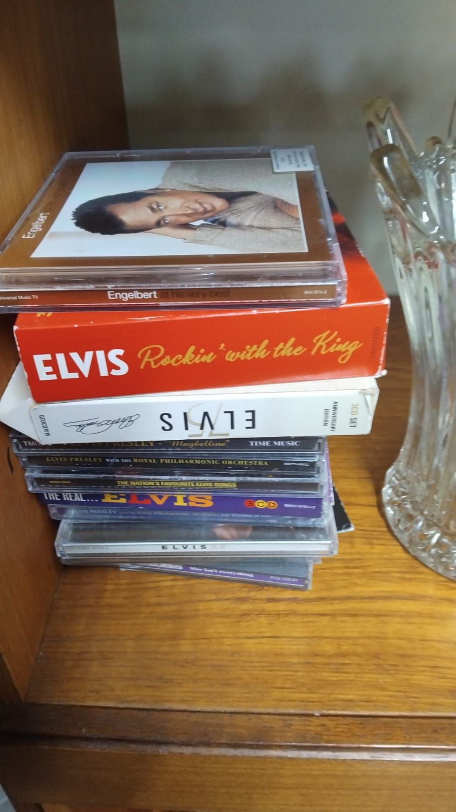Lot 314 – A Collection of Elvis Presley and Engelbert Humperdinck CDs and Boxed Sets