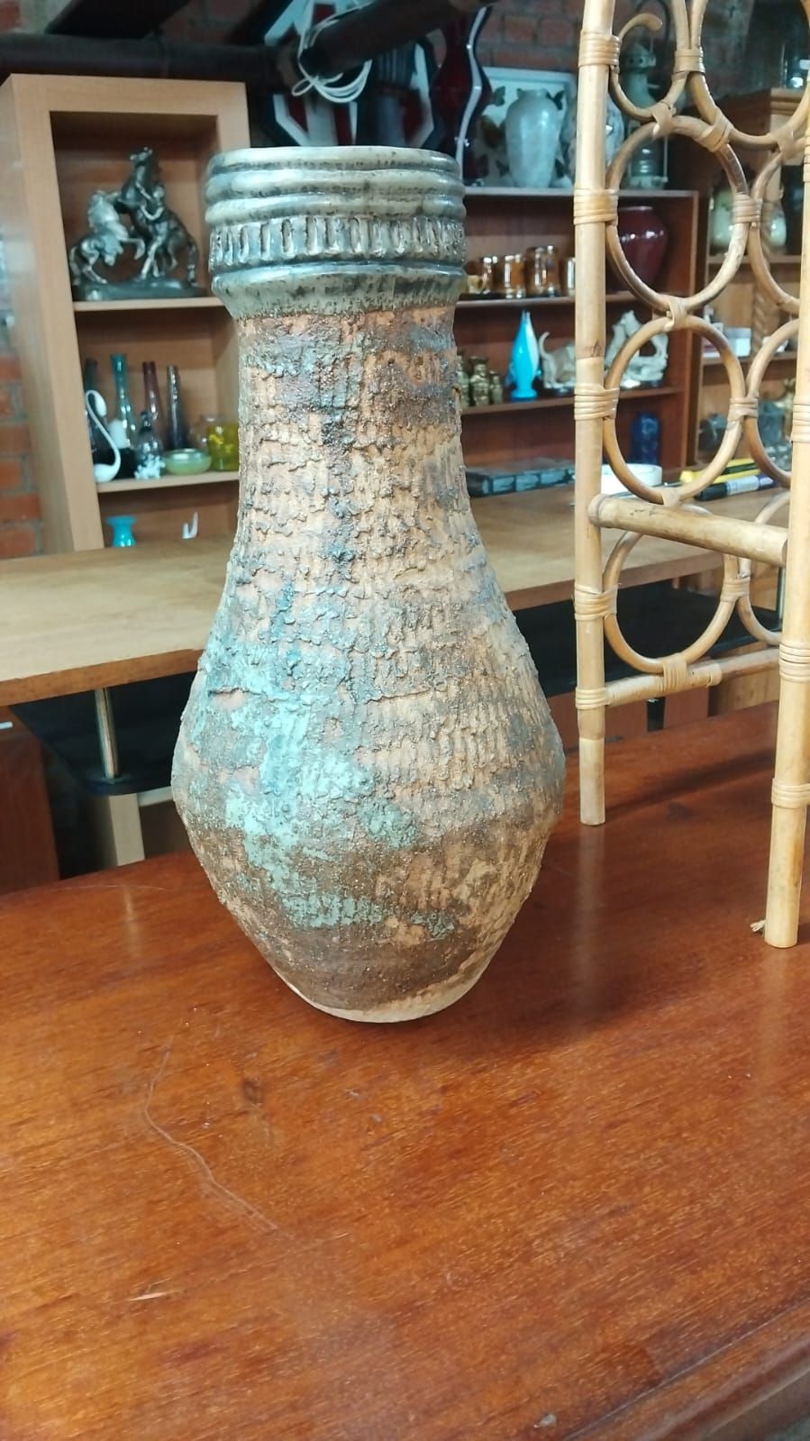 Lot 360 – Large Mid-20th Century Brutalist Style Studio Pottery Stoneware Vase