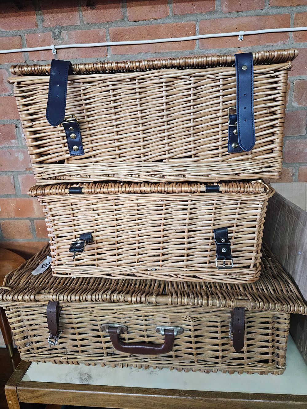Lot 380 – A Trio of Contemporary Picnic Hampers
