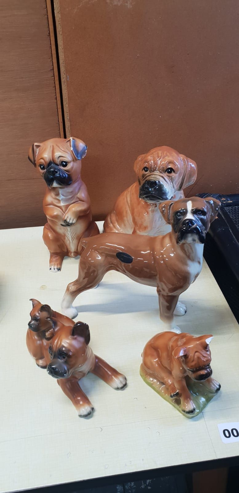 Lot 405 – A Collection of Assorted Glazed Ceramic Boxer Dog Figurines