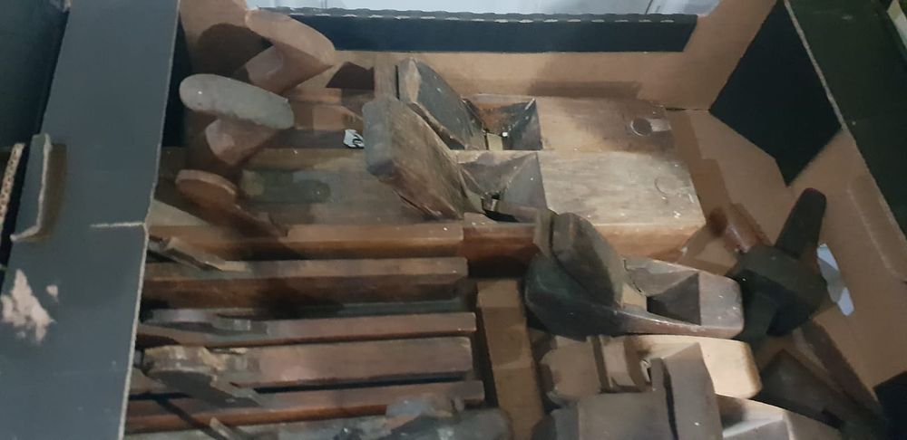 Lot 412 – A Collection of Vintage Wooden Woodworking Hand Planes and Tools