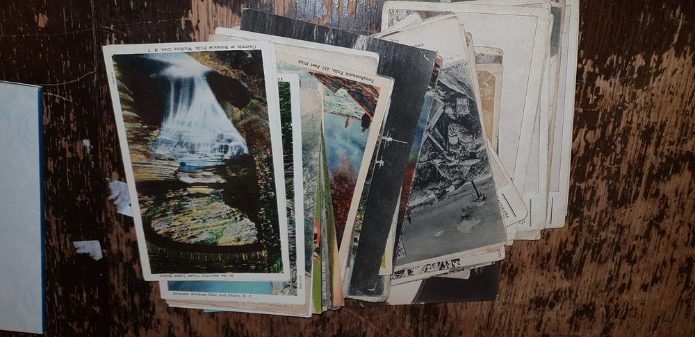 Lot 426 – A Collection of Vintage Early to Mid-20th Century Scenic Postcards featuring the Finger Lakes Region and Europe