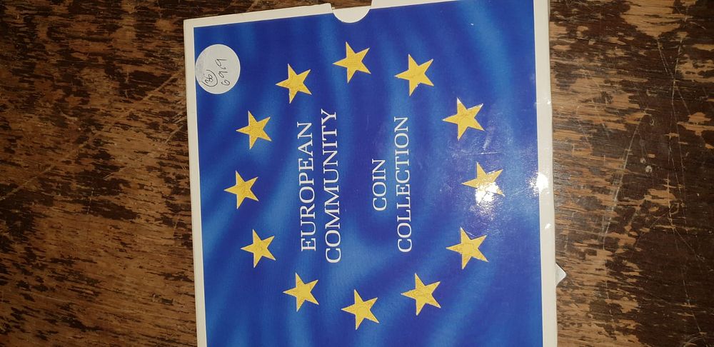 Lot 511 – UK 1992 European Community Coin Collection, Base Metal