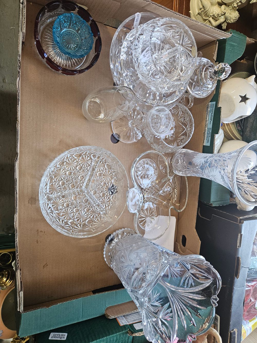 Lot 192 – A Collection of Decorative Cut Crystal and Mixed Domestic Glassware